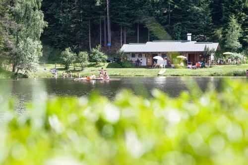 Am Wolfgrubenersee Hotel